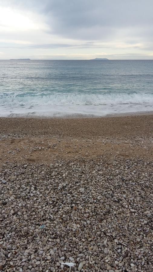 Irini Boutique Rooms!!! Himare Exterior foto